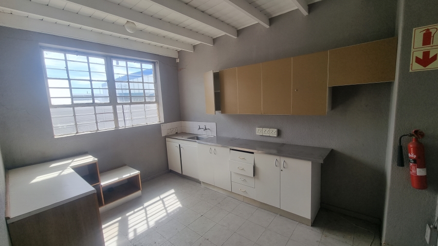 To Let commercial Property for Rent in Parow Industrial Western Cape